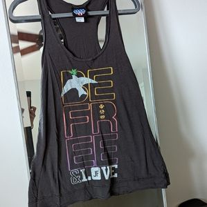 Junk Food Large "be free & love" long tank top